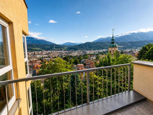 Innsbruck City View Apartment with 2 Bedrooms