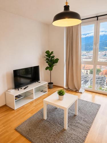 Innsbruck City View Apartment with 2 Bedrooms