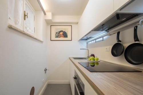 Ardiglione Central Living