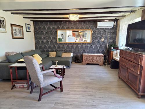 Authentic Heritage House with Panoramic Sea View