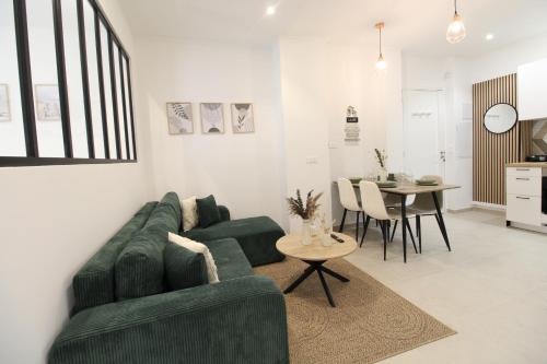 Calm Elegant Apartment in the Heart of Nice