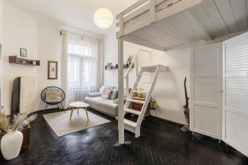 Cobalt Haven Apartment