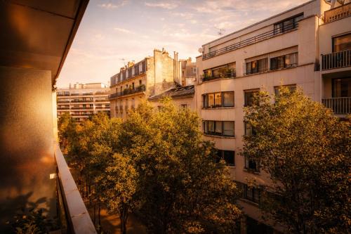 Studio avec balcon dans le 17ème