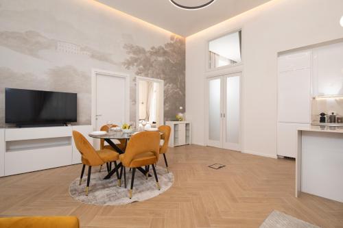 Exclusive Private courtyard by San Lorenzo