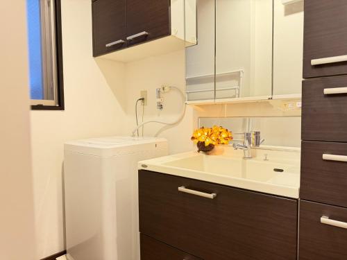 Tokyo Ikebukuro Residence with Huge Kitchen