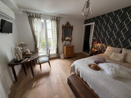 Gallery image of La chambre dorée in Servian