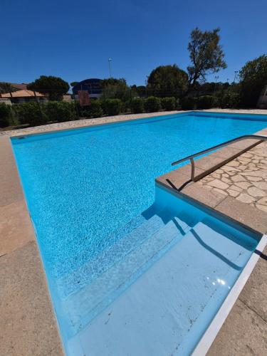 Havre de paix appart climatisé,piscine,wifi