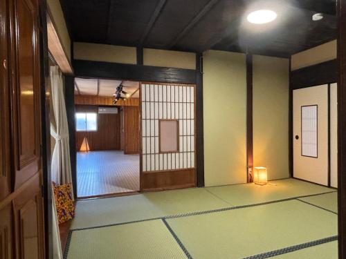 ペットと泊まれる古民家宿 風音 Private rental house Kazaoto