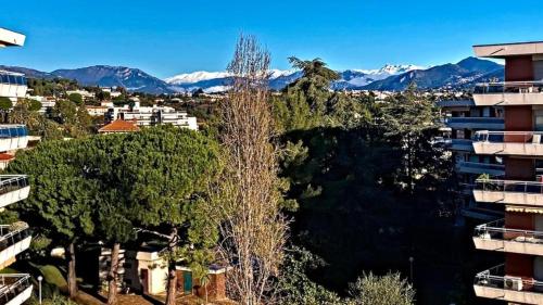 Large Terrace, Sea View, Pool, Top floor, 1Bedroom, Air-conditioned, Parking