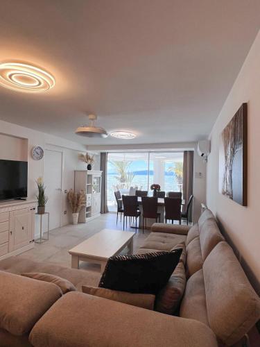 Apartamento Mauri Primera Línea del Mar