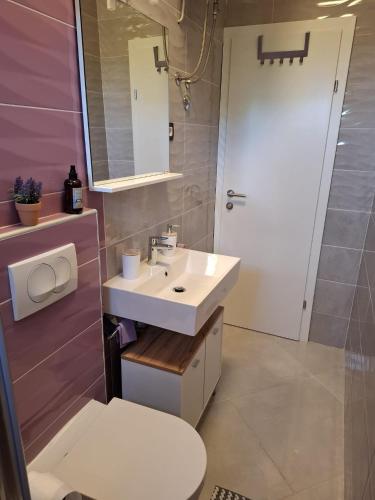 Lilium Apartments