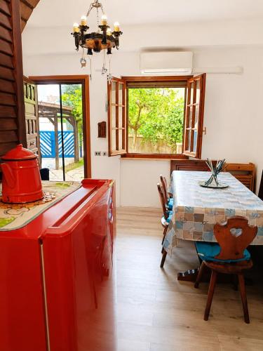 Foto La Casa al Mare di Adriano - Lavinio Sea & Beach Apartment - vicino al mare, zona tranquilla 1