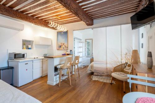 Stunning studio 2mins Palais des Congrès Croisette Beaches
