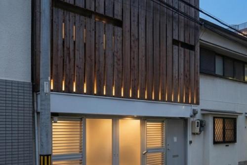 THE COZY NEST ABENO 駅1分 解放感ある一棟貸しヴィラ 長期歓迎 3BR Max9ppl
