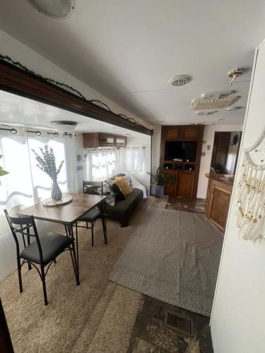 O bucătărie sau chicinetă la Camper Ymar