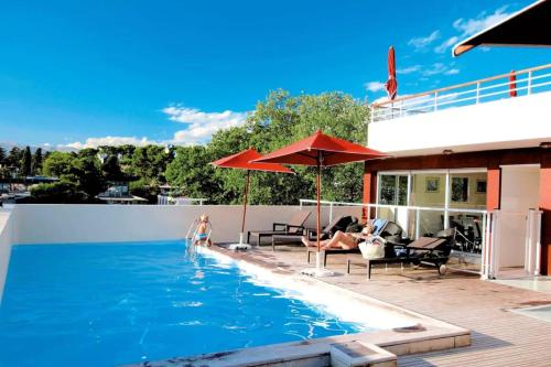 Rooftop pool à Antibes - Sophia Antipolis photo 5