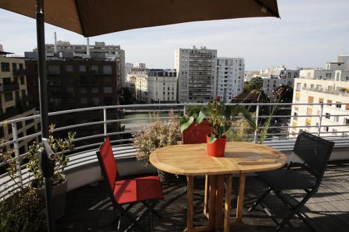 Penthouse vue sur canal et 2 pièces