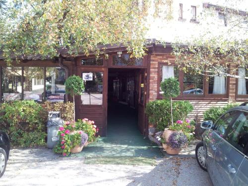 サラエボにあるHotel Rimski Mostのギャラリーの写真