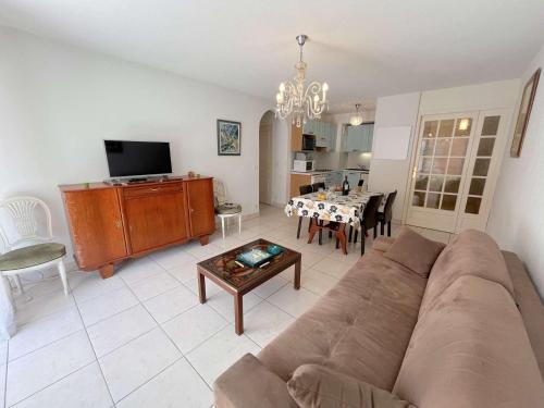 SR440-025 Appt 2 pièces 4 personnes SAINT RAPHAEL