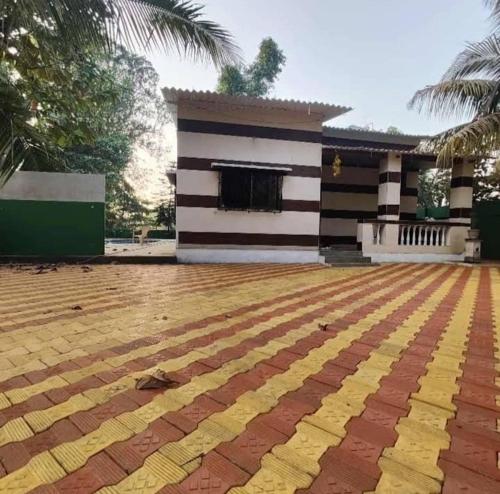 Sahil Pool Villa Couple Stay Family Stay Groups