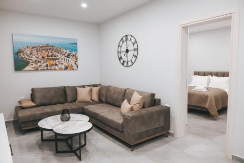 Parthenon Exclusive Suite