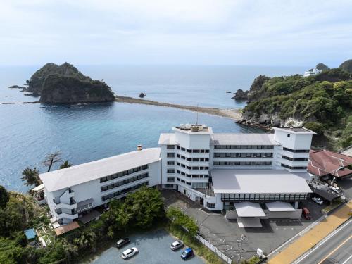 il azzurri — Property building