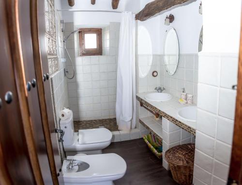 Koupelna v ubytování Casa Rural Zambra