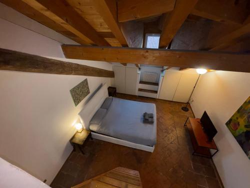 NAVIGLI ART APARTMENT- M2 Porta Genova