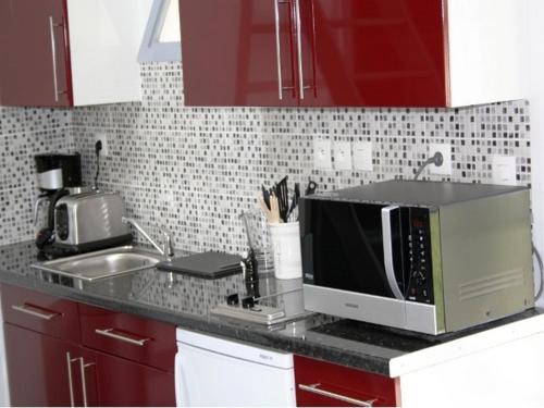 Dapur atau dapur kecil di Gîtes Casalé Di Vito