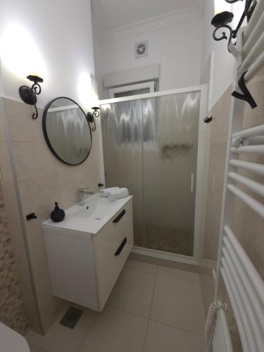 Lux Apartment near bridge