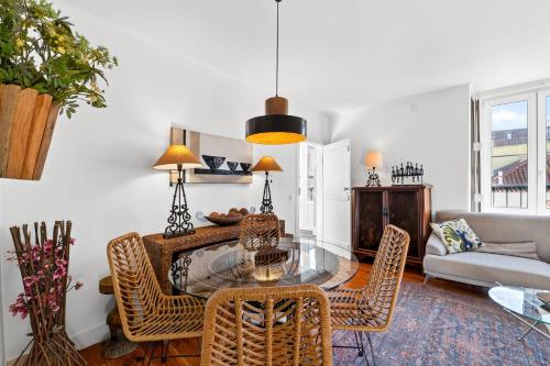 Stylish Lisbon Apartment in Alfama w/ Heating
