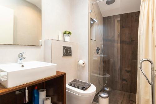 Great Duplex Apartment in Alfama with AC