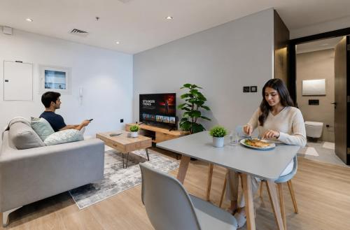 HAVN - Studio Apartment in Chaimaa Avenue, JVC