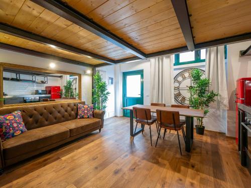 Xenia Milano - 2 rooms apt in Via Casella 33