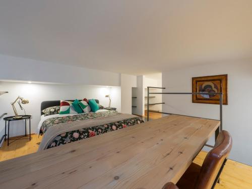 Xenia Milano - 2 rooms apt in Via Casella 33