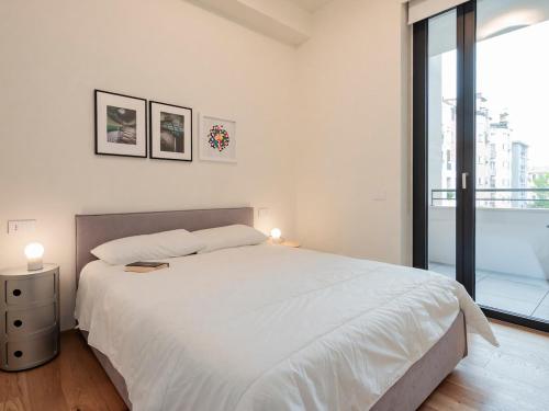Xenia Milan - 2-room apt in Via Cecchi 18