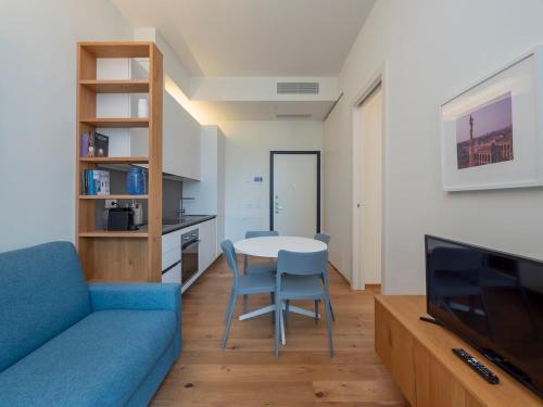 Xenia Milan - 2-room apt in Via Cecchi 18