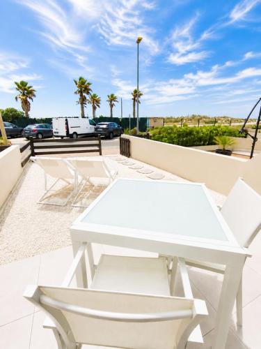 Naturiste Cap d'Agde Héliopolis AB 30