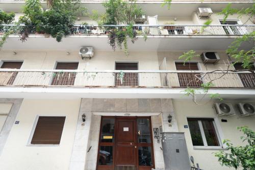Stylish Apartment in Athens next to Panathenaic Stadium