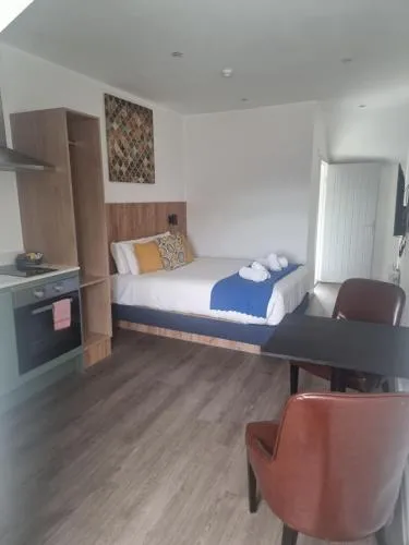 10 Chic studio Apartments in Birmingham city centre photo 9