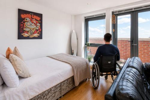 Sidemersey Livings- Convenient and Accessible 1-Bedroom Flat with a View, Central Liverpool photo 8