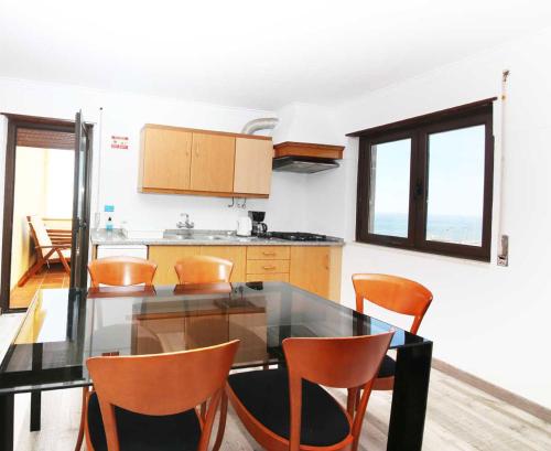 Prime Oceanfront Apartment 2