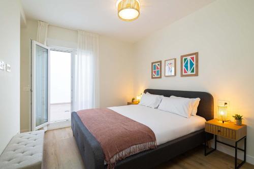 1 Bedroom Apartment with Private Patio for 2 in Central Malaga by Stay Homy