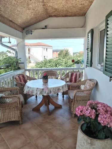 Apartments with parking space Seline, Paklenica - 24806