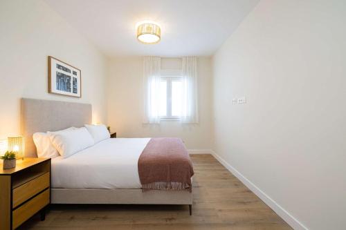 2 Apts for 4 with private Patio - Central Malaga by Stay Homy