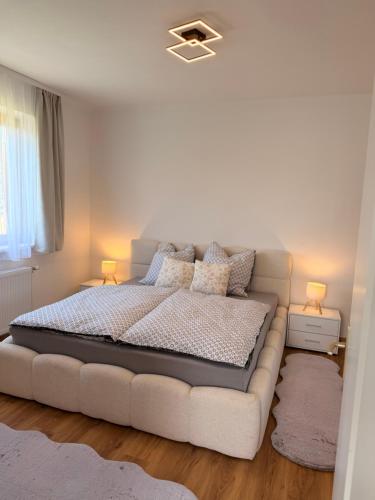 Premium Residence JR - Modern Design & Free Parking