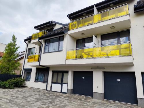 Rubin Verde Residence