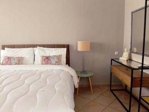 Margott sea view apartment