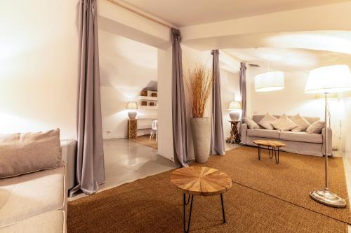 Campo dei Fiori Historic Apartment