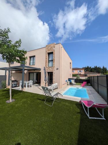 Cottage de Villepey, villa near beach, swimming pool